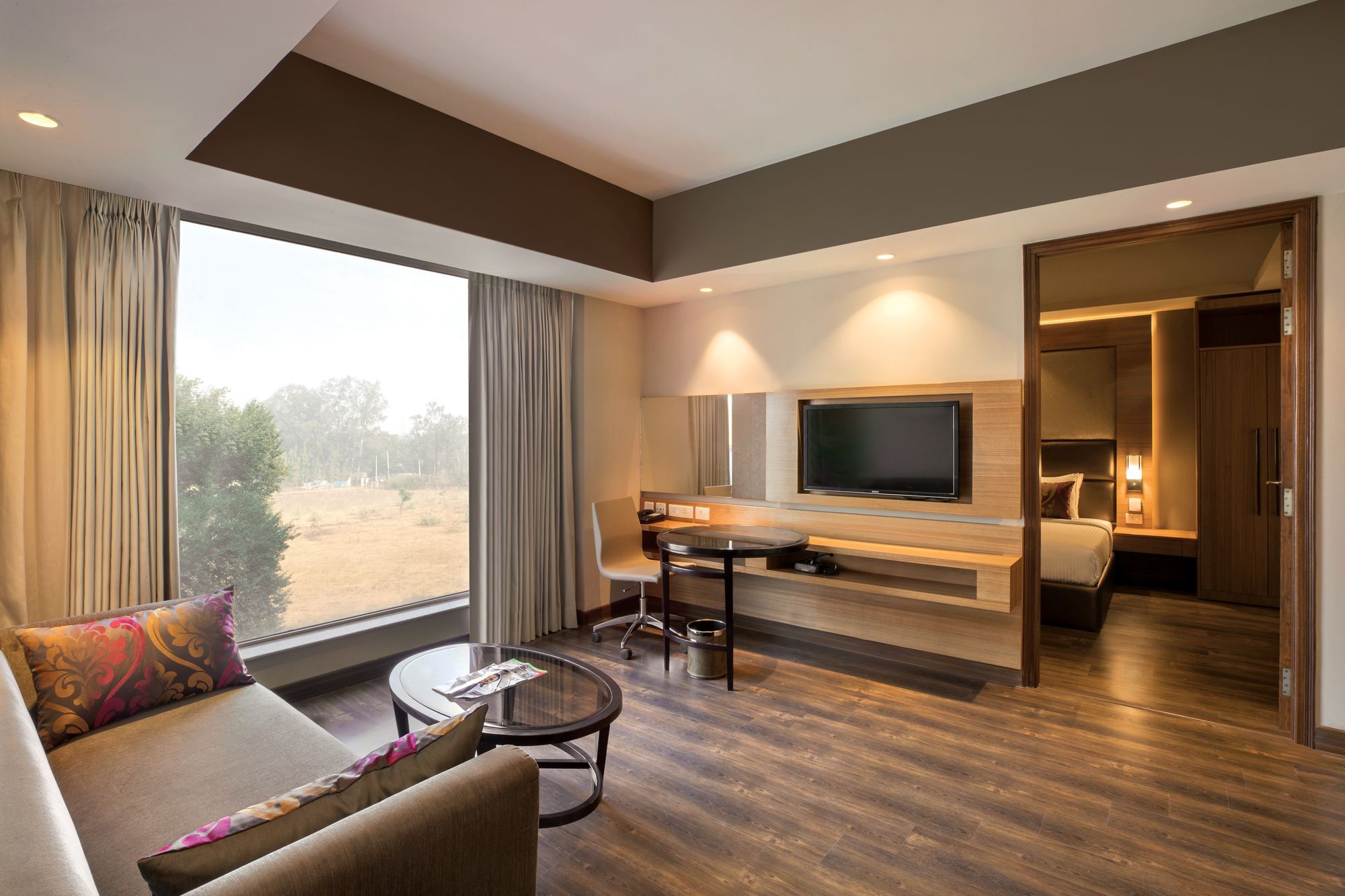 Lemon Tree Hotel Sohna Road Gurgaon Exterior photo