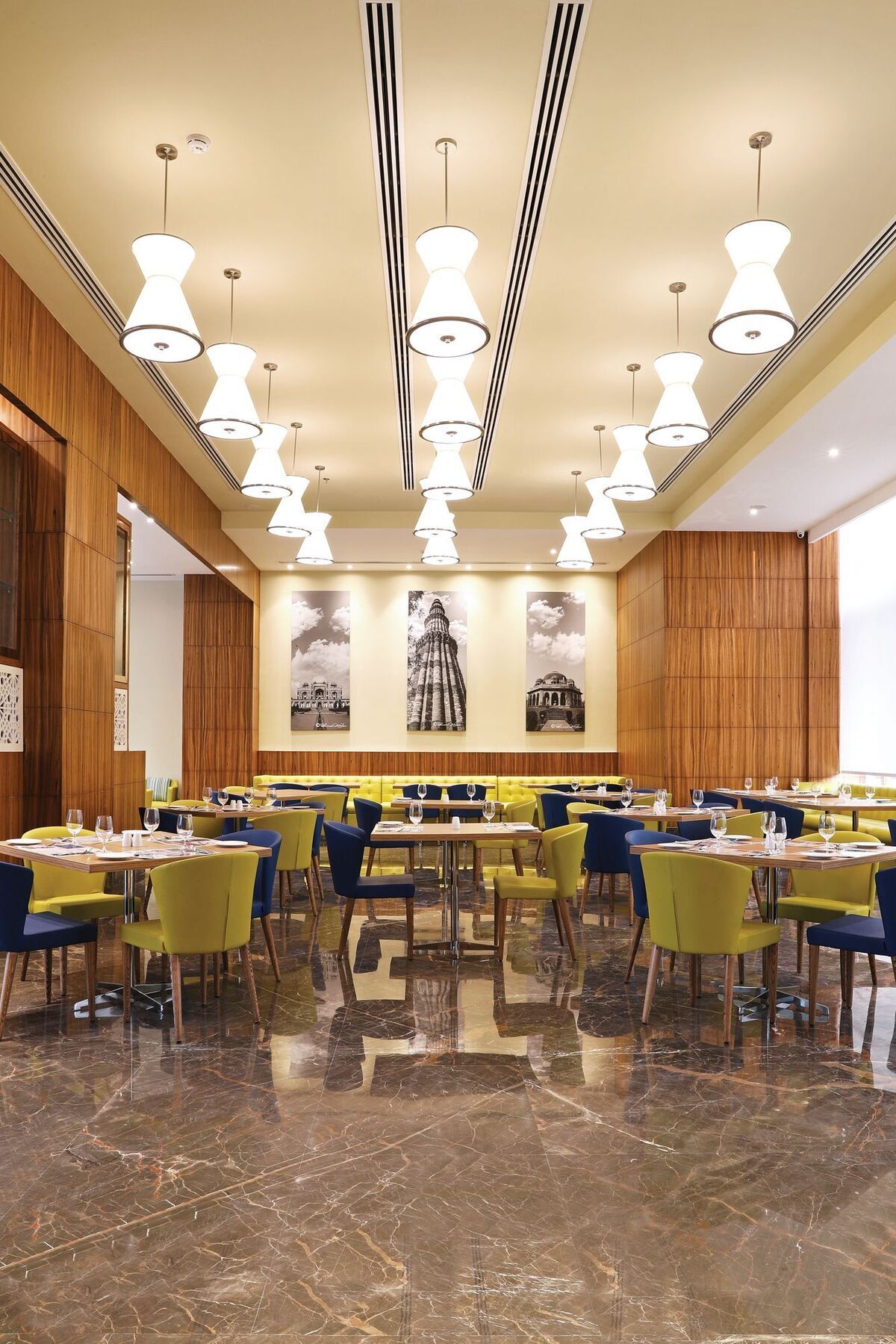 Lemon Tree Hotel Sohna Road Gurgaon Exterior photo