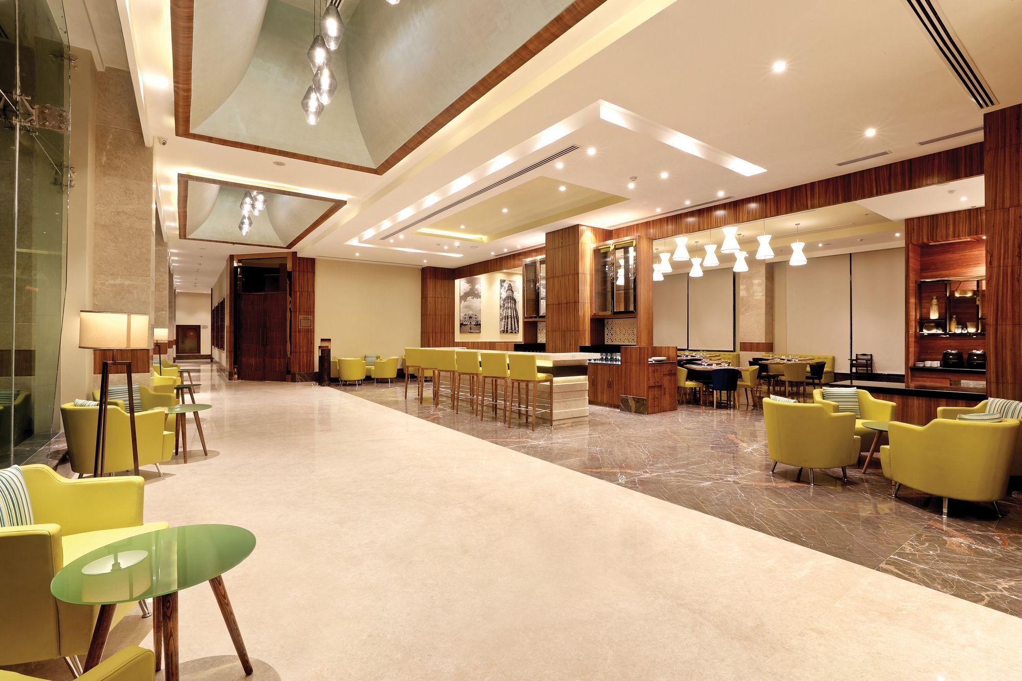Lemon Tree Hotel Sohna Road Gurgaon Exterior photo